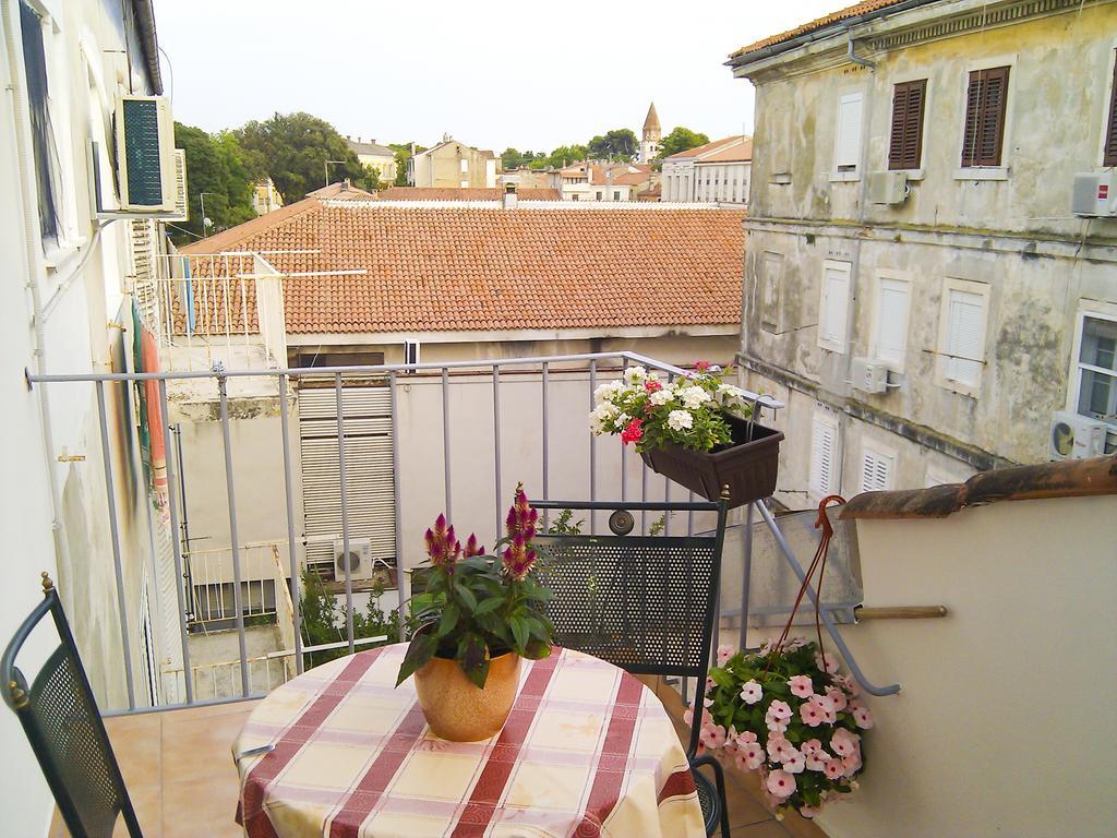 Apartments City Walls Zadar Room photo